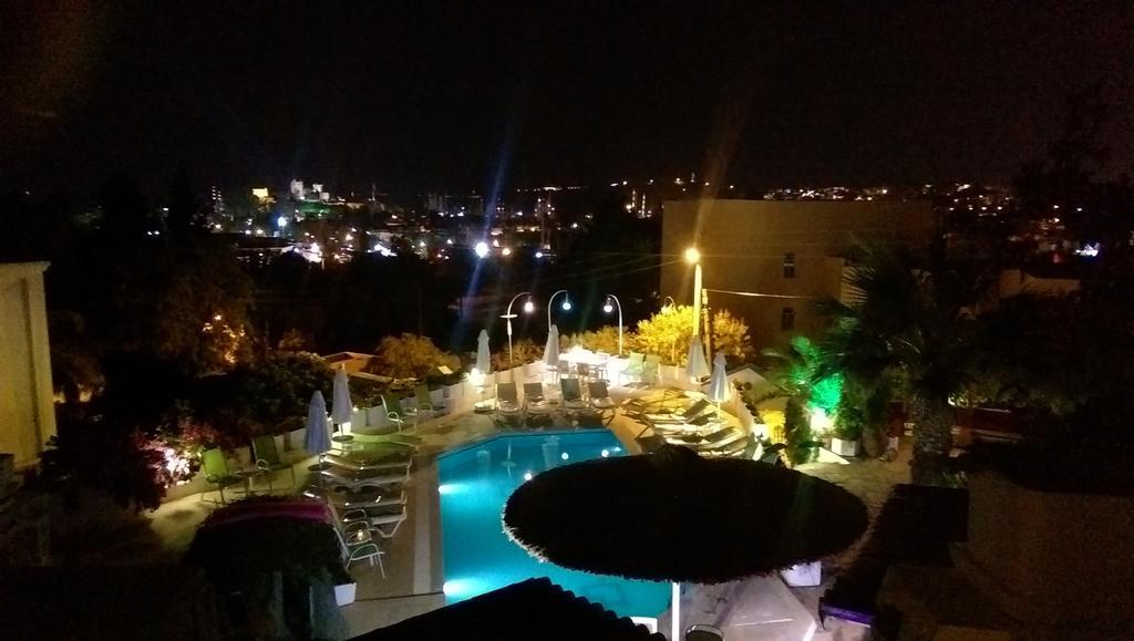 Dasis Hotel Suites Bodrum Buitenkant foto