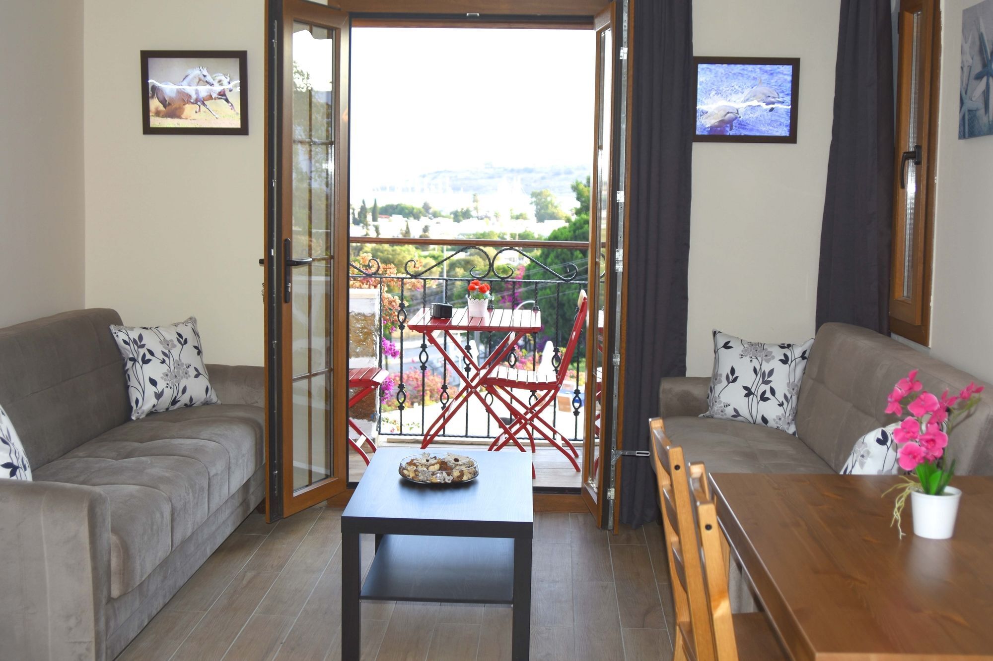 Dasis Hotel Suites Bodrum Buitenkant foto